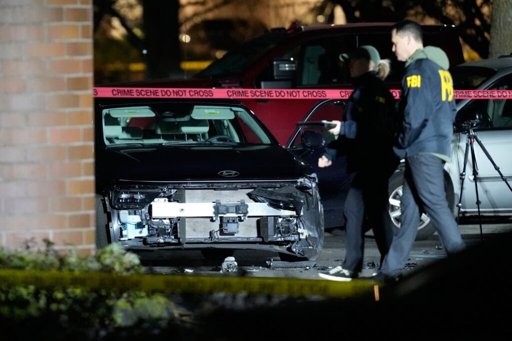 Oregon officials launch probe after Border Patrol agents shoot 2 in Portland