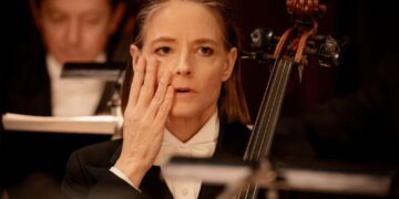Jodie Foster unravels en français in ‘A Private Life’