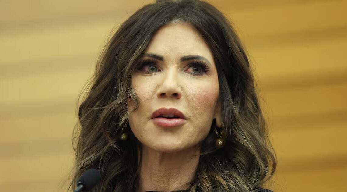 Desperate ICE Barbie Posts Year-Old Suck Up After Trump Snub