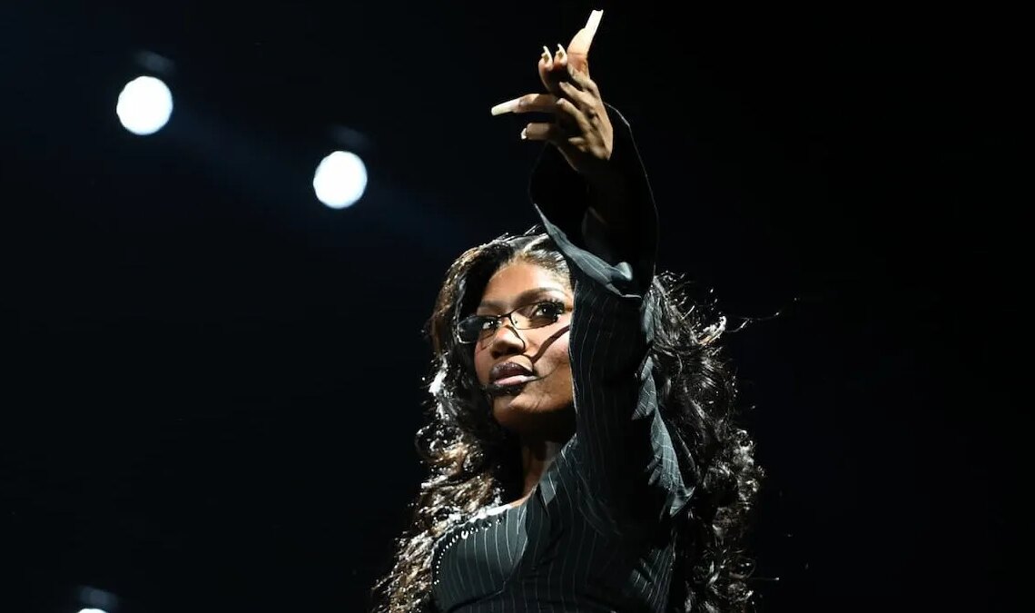 Doechii Tells Kai Cenat He Should Read This Iconic Author To Improve His Vocabulary