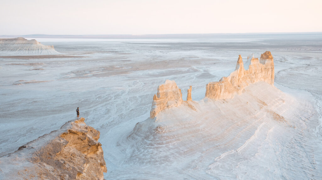 A Silk Road moonscape, with no Americans in sight