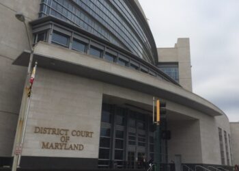 Teen killed in Maryland parking lot where he went to trade coat for gun