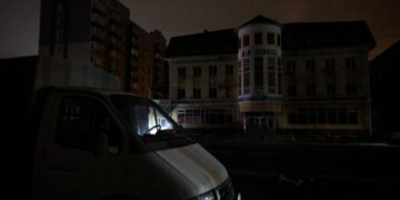 A Russian city gets a taste of the cold devastation to Ukraine’s power grid