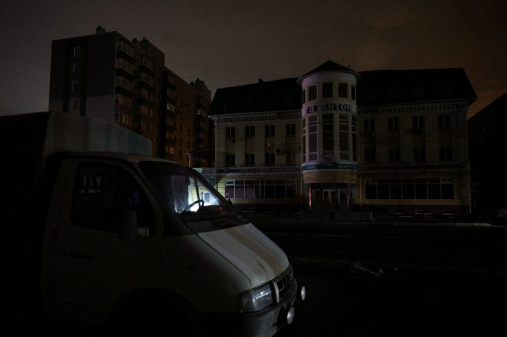A Russian city gets a taste of the cold devastation to Ukraine’s power grid
