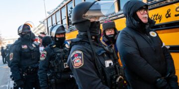 U.S. judge orders ICE chief to appear in court, threatens contempt ruling