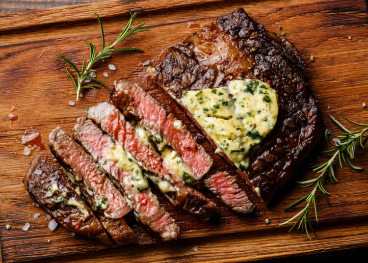 How much red meat should you eat? We asked 3 top nutrition experts.