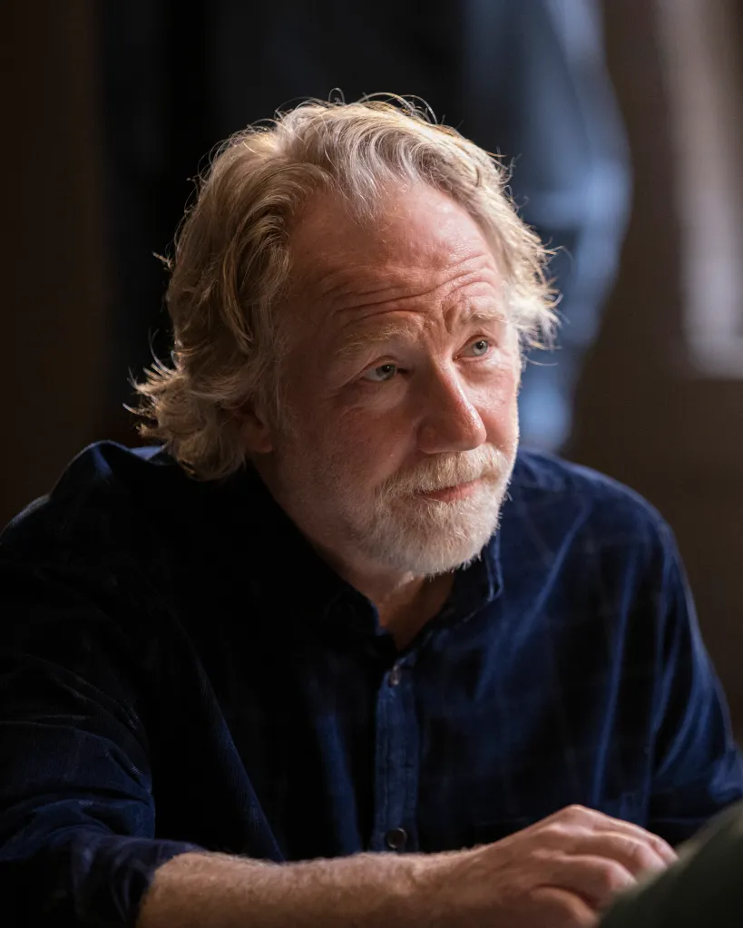 An arrest warrant has been issued for Timothy Busfield, the actor and director best known for his roles in “Field of Dreams” and the TV shows “The West Wing” and “Thirtysomething,” on allegations of child sex abuse in New Mexico.