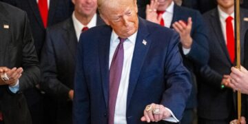 ‘De-dollarization’ is dead: Investors discount Trump’s dramas as they pile into U.S. assets