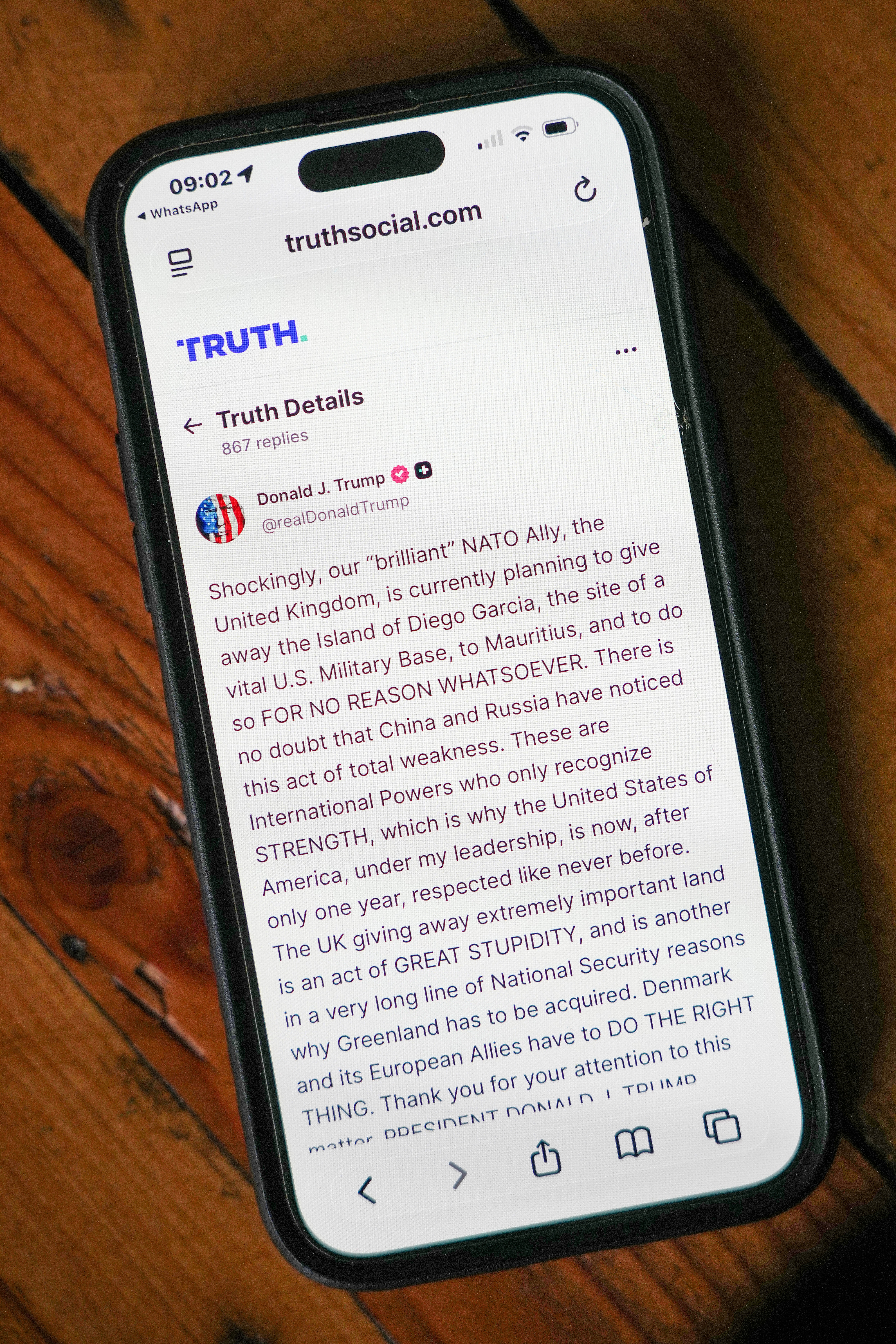 Trump Criticises Chagos Islands Handover