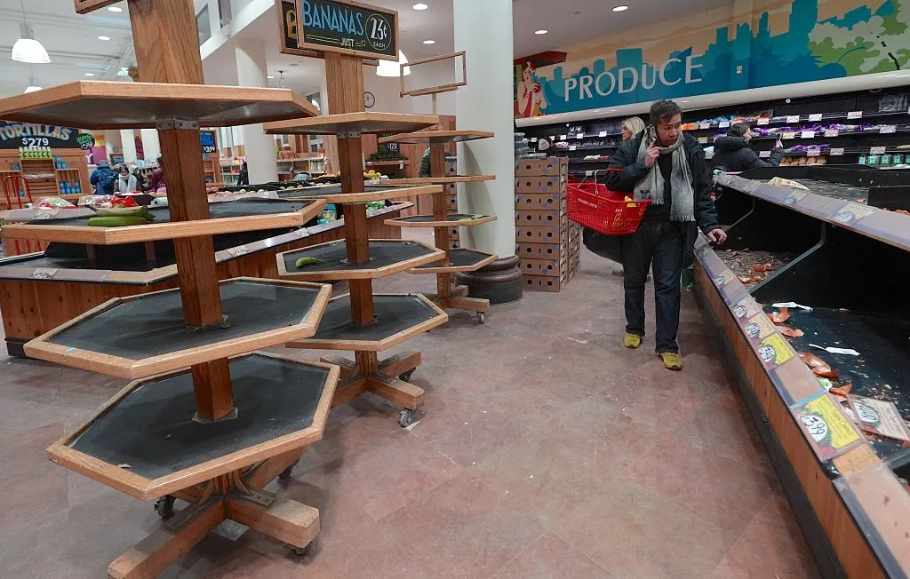 Grocery shoppers in New York City empty shelves before arctic blast in the country
