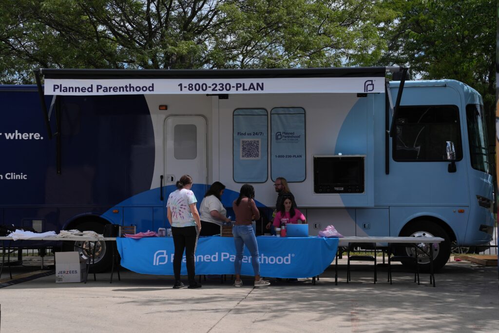 Illinois faces federal defunding for state law requiring abortion referrals