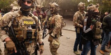 US Judge Rules ICE Raids Require Judicial Warrants, Contradicting Secret ICE Memo