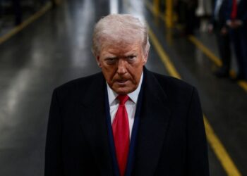 Trump hints at Iran decision as advisers meet to prepare strike options