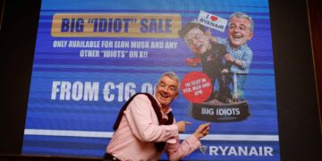 Elon Musk’s latest feud is a mudslinging match with a budget airline