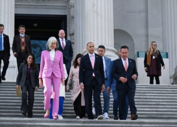 Democrats look primed to win the House but a wave may be harder