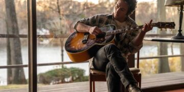 Who’s the Boss? Jeremy Allen White and Scott Cooper Dissect Their Springsteen Movie