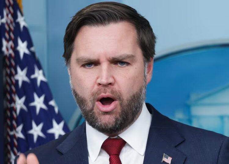 CNN Legal Guru Uses Vance’s Education to Call BS on His ICE Shooting Rant