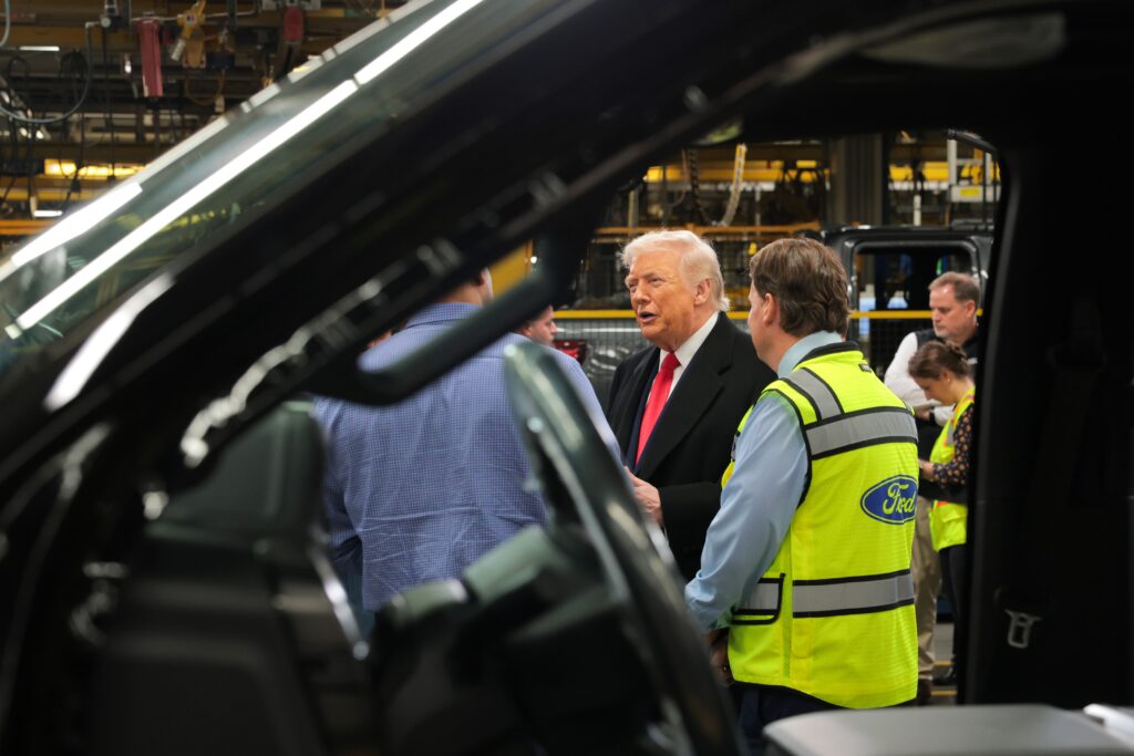 Trump makes obscene gesture, mouths expletive at Detroit factory heckler