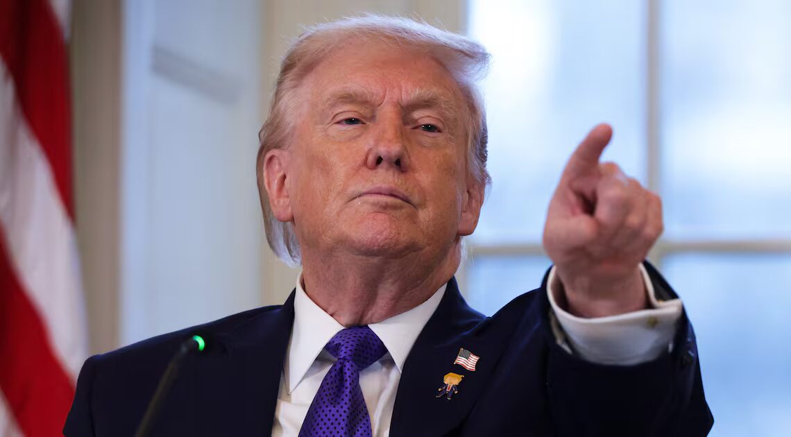 Trump’s Bullying Bombs as Canadians Back U.S. Booze Ban