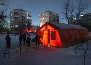 Frigid Kyiv kindles a high-tech plan to keep Russia at bay