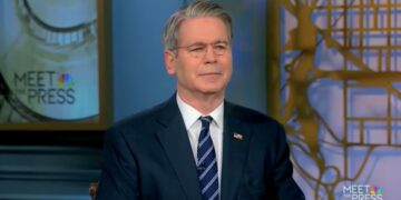 Trump Goon Signals Military Could Be Used for Arctic Prize