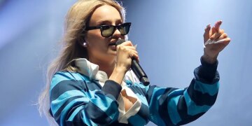 Kim Petras Gains Support From Kesha Amid Record Label Severance
