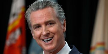 Newsom Mocks ‘Pathetic’ World Leaders Sucking Up to Trump