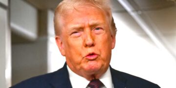 Trump Gives Jaw-Dropping Answer on Deadly Force After Mom Shot by ICE