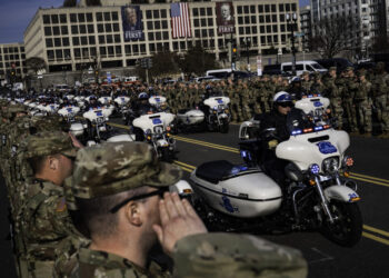 D.C. police officer dies two weeks after being hit by car while on duty