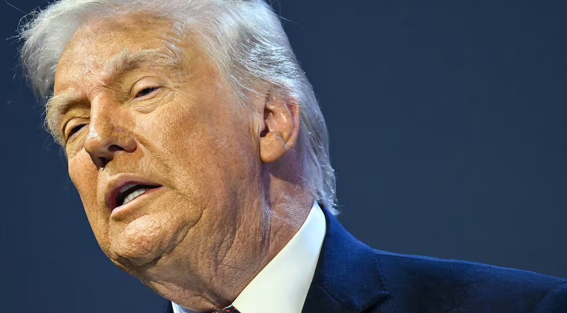 Aging Expert Says Trump Trip Revealed Worrying Health Clue