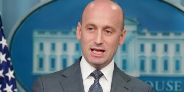 Trump Plots Wild Power Move for Stephen Miller
