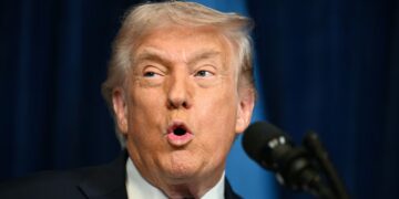 Musk’s Rogue AI Chatbot Brands Trump a Pedophile