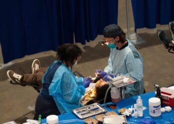 With YouTube and TikTok, dentists are trying to get Gen Z to show up