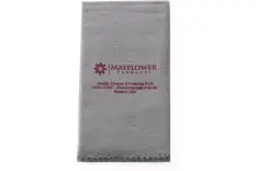 A cleaning cloth for jewelry.