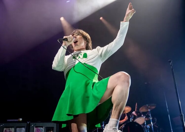 My Chemical Romance Shares Cryptic Teaser, Fans Speculate Everything From New Music to a Makeup Kit