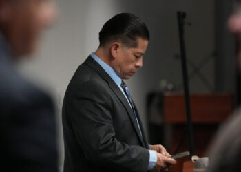 Former Uvalde Teacher’s Testimony Throws a Trial Into Chaos