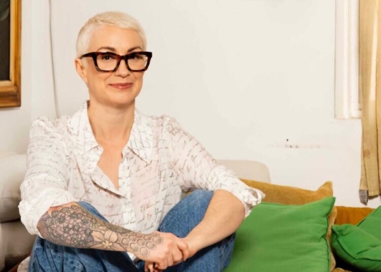 She writes the sweetest country songs. Also, the dirtiest viral hit of 2025.