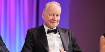 Hollywood Dynasty’s Patriarch Opens Up About Having 8 Kids Spanning 5 Decades