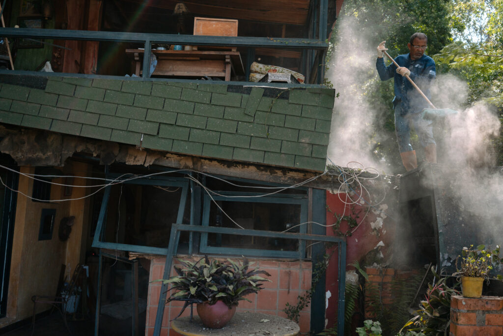 Confusion reigns in Caracas after Maduro’s capture by U.S. forces