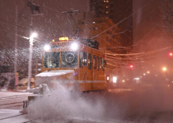 As D.C. faces snow woes, here’s how cities around the world plow ahead