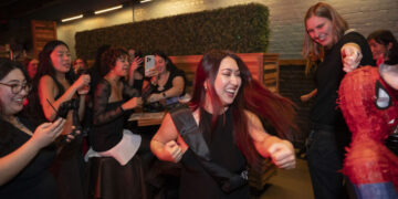 Her marriage ended. Instead of crying, she threw a divorce party.