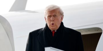 Trump-Voting DHS Veteran Rages at President’s Deadly ‘Chaos’