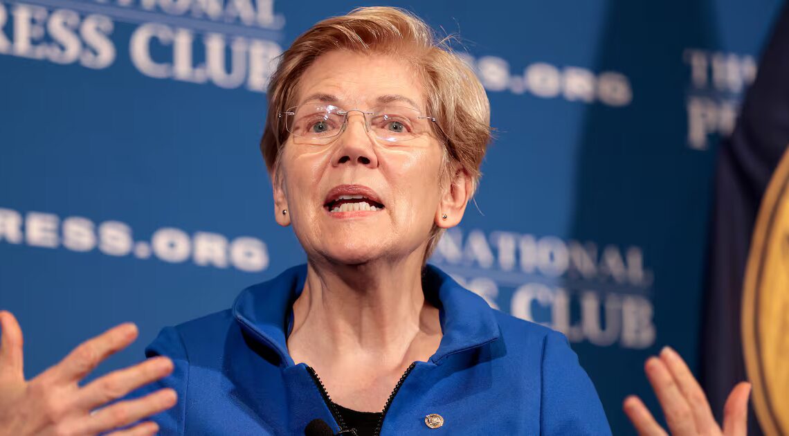 Trump Scrambles to Phone His Nemesis After She Trashed Him as a ‘Wannabe Dictator’