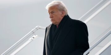 Trump Greeted With Giant Trolling Message After Flight From Hell