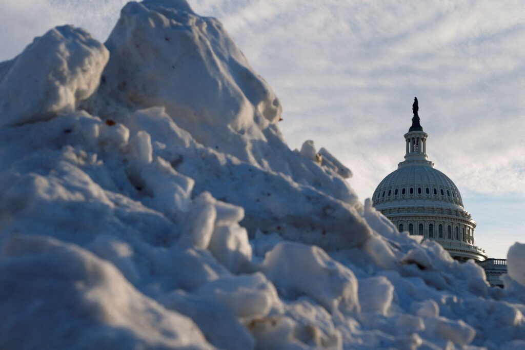 D.C.’s glacial response to the winter storm