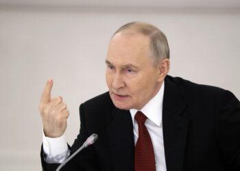 Putin Humiliated by Ukrainian Commander Faking Death to Claim Bounty