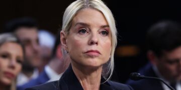 Pam Bondi Cornered Over Ghislaine Maxwell ‘Cover-Up’ at Texas Prison
