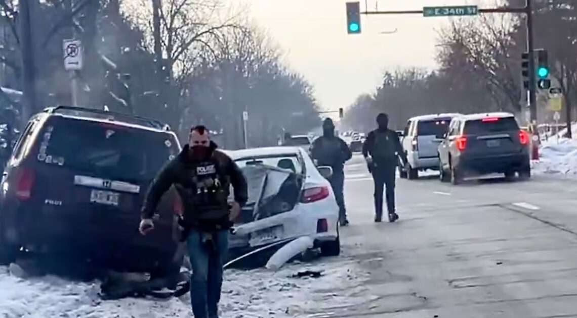 Video Blows Up ICE’s Version of Deadly Minneapolis Shooting