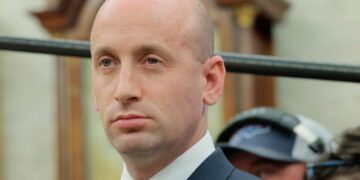 Stephen Miller Calls for Star, 94, to Save Massive Franchise