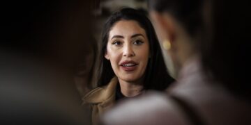 House votes to subpoena journalist for naming alleged Delta Force commander